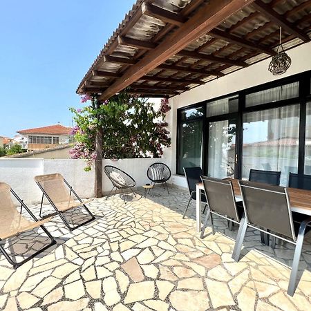 Apartment Denis - Great Location & Large Terrace ماكارسكا المظهر الخارجي الصورة